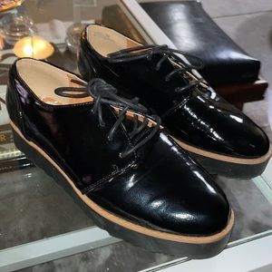 Chinese laundry woman’s loafers